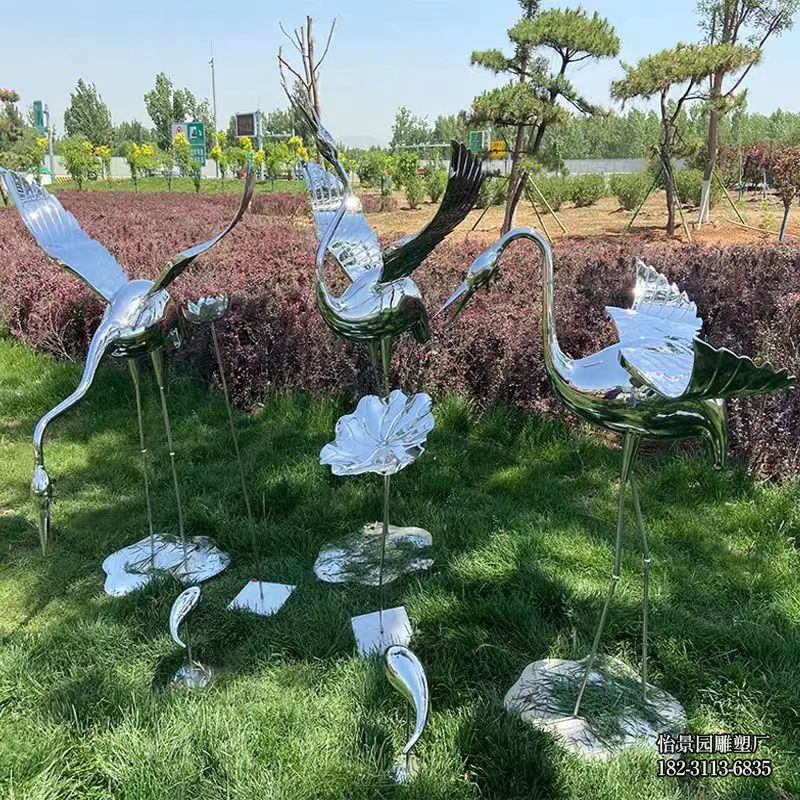 不锈钢仙鹤雕塑,广场公园园林不锈钢动物小品摆件 不锈钢仙鹤雕塑,广场公园园林不锈钢动物小品摆件
