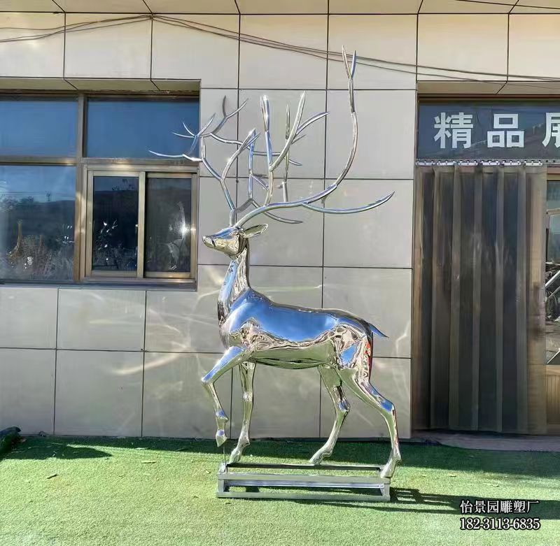 不锈钢镜面鹿雕塑,房地产酒店广场水景喷泉不锈钢鹿小品摆件 不锈钢镜面鹿雕塑,房地产酒店广场水景喷泉不锈钢鹿小品摆件