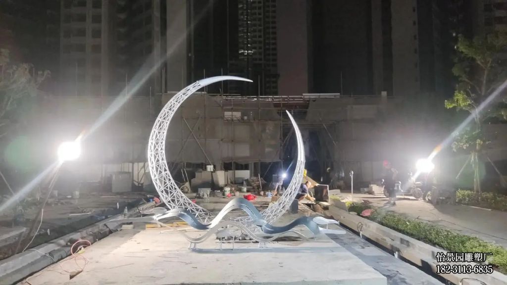 大型不锈钢月亮雕塑,小区售楼部公园水景不锈钢月亮雕塑 大型不锈钢月亮雕塑,小区售楼部公园水景不锈钢月亮雕塑